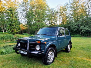 Lada Vaz Niva (2 фото из 15)