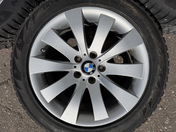 18" оригинальные диски BMW style 250 + шипованные шины 235/50/18