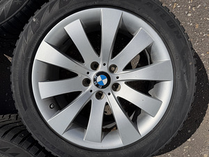 18" оригинальные диски BMW style 250 + шипованные шины 235/50/18 (4 фото из 8)