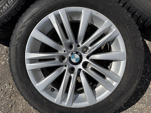 16" оригинальные диски BMW style 283 5x120 + шипованные шины 205/55 (2 фото из 7)