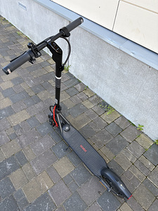 Ninebot F2 Pro самокат (2 фото из 6)