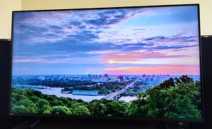 50" Philips 4K UHD Android Ambilight телевизор (5 фото из 9)
