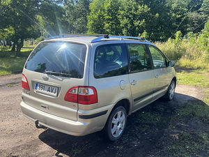 Ford galaxy 2.3 bensiin automaat (3 foto / 7)