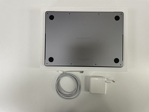 MacBook Pro 14" 2021 M1 Pro 16 ГБ 512 ГБ (2 фото из 3)