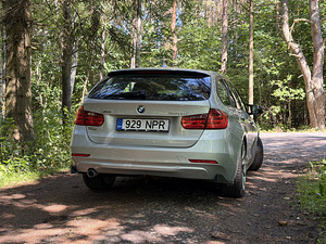 BMW 320 XDrive (6 foto / 15)