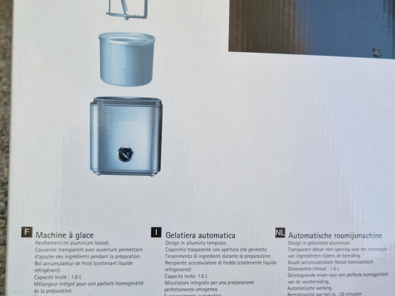 Jäätisemasin Cuisinart ICE30BCE