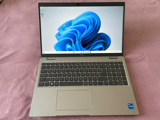 Dell Precision 3581