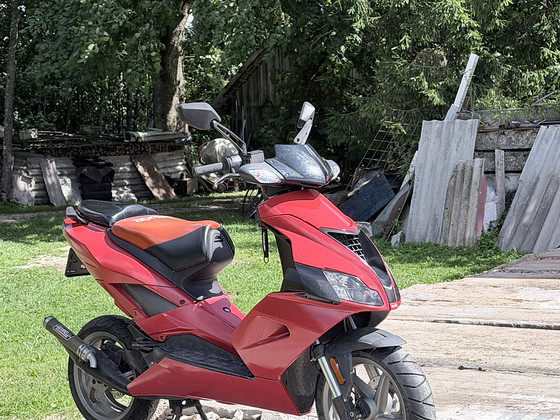 Aprilia SR50R piaggio