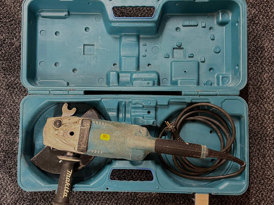 Makita GA9020S угловая шлифовальная машина