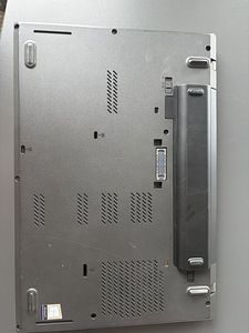 Lenovo ThinkPad L470 (4 foto / 5)