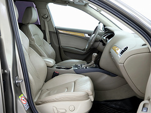 Audi A4 S-Line Quattro ATM 3.0 TDI 176kW (6 foto / 9)