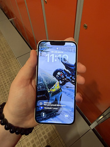 iPhone 16e 256GB (4 foto / 4)