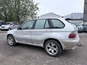 BMW X5 Sportpakett ATM 2.9 D 135kW (4 foto / 7)