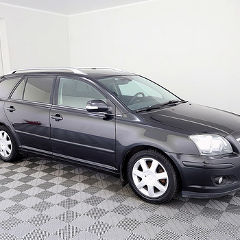 Toyota Avensis Linea Sol Facelift 1.8 95kW