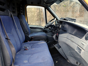 Iveco Daily 35S18V Van 3.0 HPI 130kW (6 foto / 8)