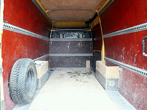 Iveco Daily 35S18V Van 3.0 HPI 130kW (8 foto / 8)