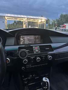 BMW E61 520D 2009 (8 foto / 9)