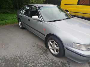 Honda Accord 97a 1.8 (85 kW), manuaal, läbisõit 253900. (4 foto / 7)