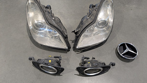 Mercedes-Benz CLS / W219 / 2003-2011 противотуманные фары (2 фото из 4)