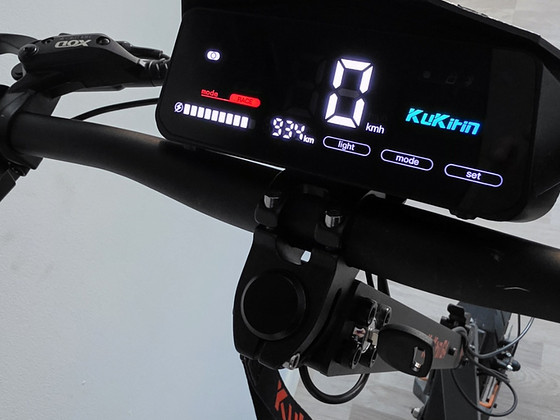 Kukirin g4