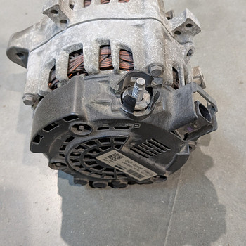 Генератор Ford 2.0 дизель OEM 2015–2025