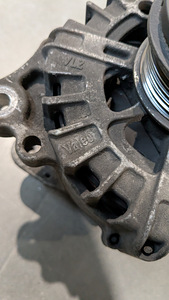 OEM генератор Porsche и VW 3.0TDI / 3.6 и 4.2l FSI (2 фото из 5)