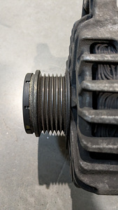 OEM генератор Porsche и VW 3.0TDI / 3.6 и 4.2l FSI (3 фото из 5)