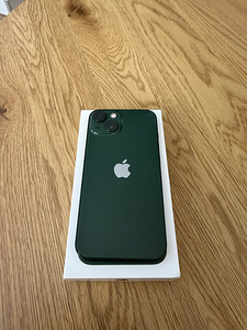 iPhone 13 128GB, BH 100% (4 foto / 8)