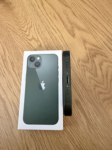 iPhone 13 128GB, BH 100% (8 foto / 8)