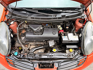 NISSAN MICRA / AUTOMAAT / REG. MAKSTUD / ÜV 05.2027 (6 foto / 15)