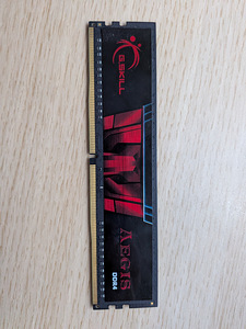 G.SKILL Aegis 8GB DDR4 (1 foto / 4)