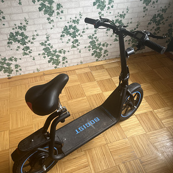 Продам электросамокат