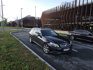 MERCEDES-BENZ E 220 CDI (2 фото из 6)