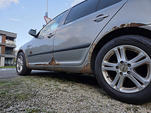 Skoda Octavia (5 foto / 6)
