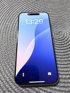 iPhone 15 Pro 128 GB Natural Titanium (3 foto / 8)