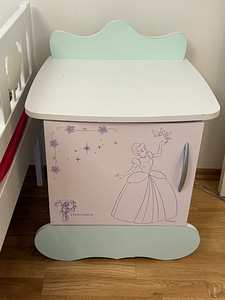 Disney printsessidega lastetoa mööbel (2 foto / 4)