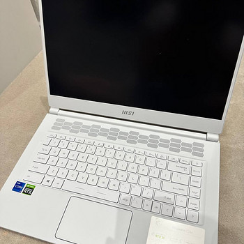 MSI Stealth 15M A11UEK i7 RTX 3060 16GB 2TB SSD