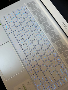 MSI Stealth 15M A11UEK i7 RTX 3060 16GB 2TB SSD (5 фото из 8)