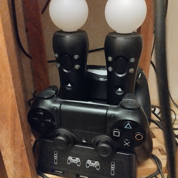 PS4 + tarvikud