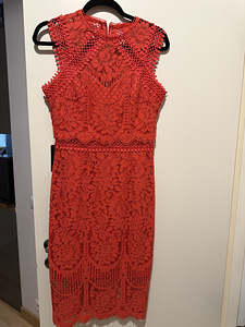 Lipsy kleit, suurus 38 (UK 10) (1 foto / 2)