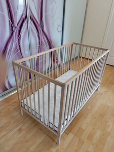 Ikea võrevoodi madratsiga (1 foto / 3)