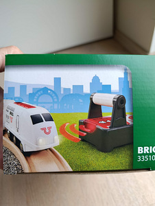 BRIO 33510 комплект поезда с пультом управления (4 фото из 4)