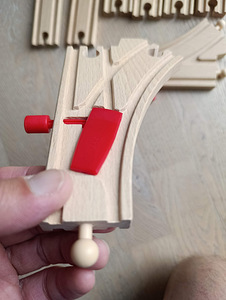 BRIO рельсы 8 шт. и стрелки 2 шт. (2 фото из 2)