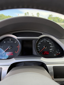 Audi A6 3.0 176 кВт (7 фото из 9)