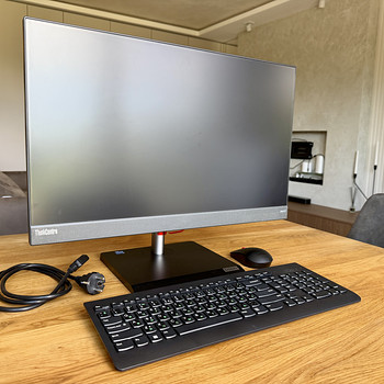 Lenovo ThinkCentre neo 50a