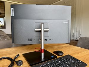 Lenovo ThinkCentre neo 50a (2 фото из 10)
