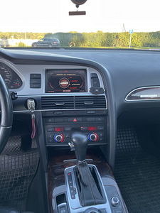 Audi a6 c6 3.0D 176kw Facelift S-line (5 foto / 11)