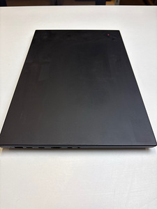 Lenovo ThinkPad P1 Gen 2 (1 foto / 4)