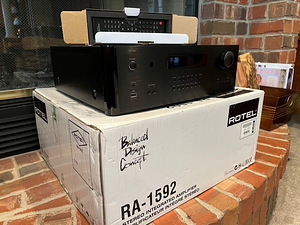 Rotel RA-1592 võimas high-end stereovõimendi, 2 × 200 W (2 фото из 2)