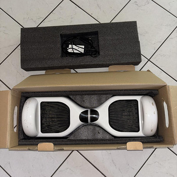 Гироскутер (hoverboard)